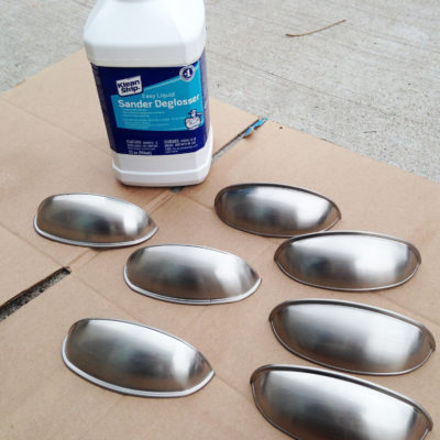 No-chip tutorial on spray painting hardware