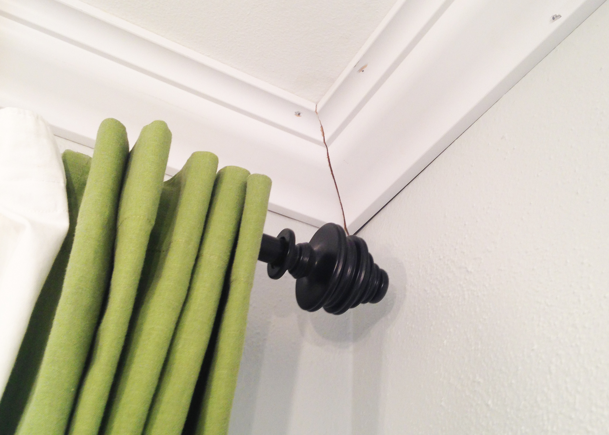 How To Add Crown Molding Installer To Your Repertoire A Little Kooky   IMG 5408 